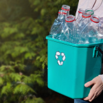 Elias Assum Sabbag Junior destaca que construir com plástico reciclado é uma forma de preservar o meio ambiente com inovação.