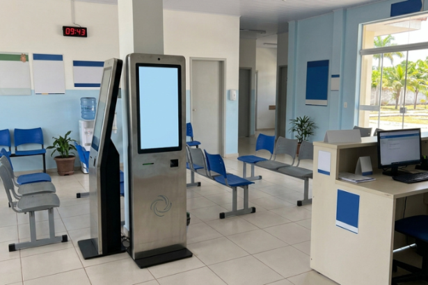 Boa Vista amplia uso de tecnologia na saúde com 21 totens inteligentes nas UBSs de Roraima